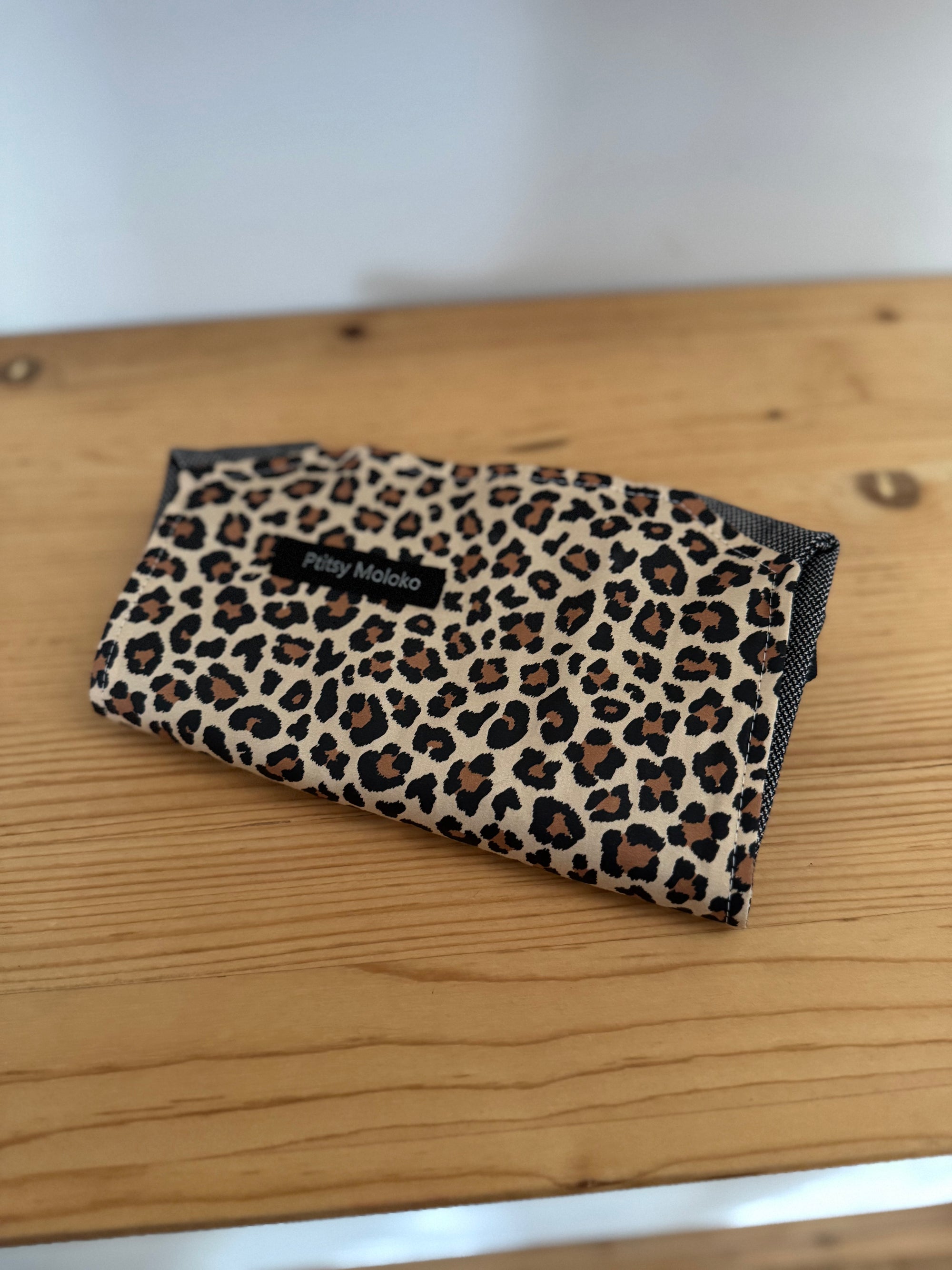 Grahou- Touptimoloko