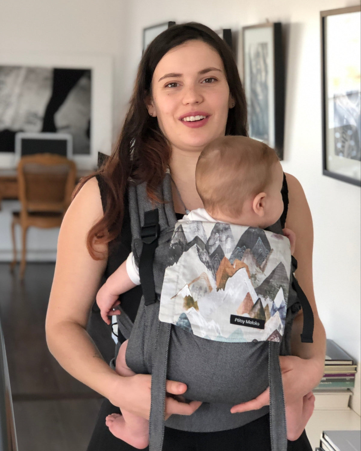 Porte-bébé en coton bio, pour nouveau né, ajustable et facile à utiliser. Très confortable