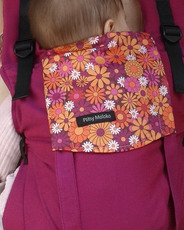 porte--bebe naissance, physiologique en coton bio , rose, fleurs, confection en France